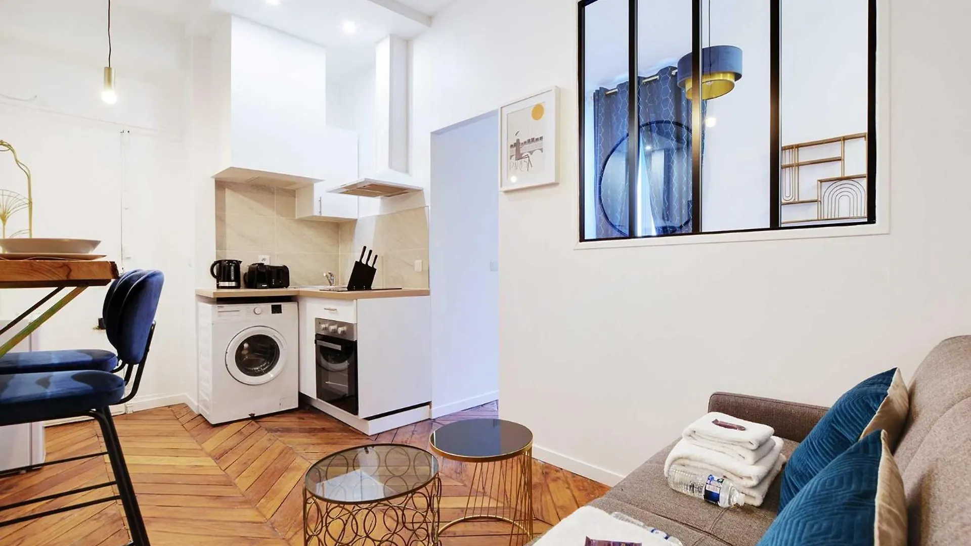 Chic Parisian Retreat - Alexandre Dumas 2c Daire